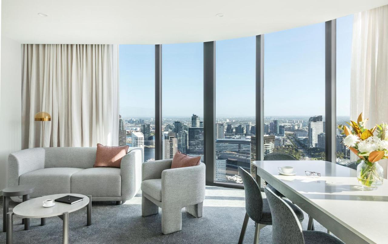 Oakwood Premier Melbourne Aparthotel Bagian luar foto The interior of a typical apartment